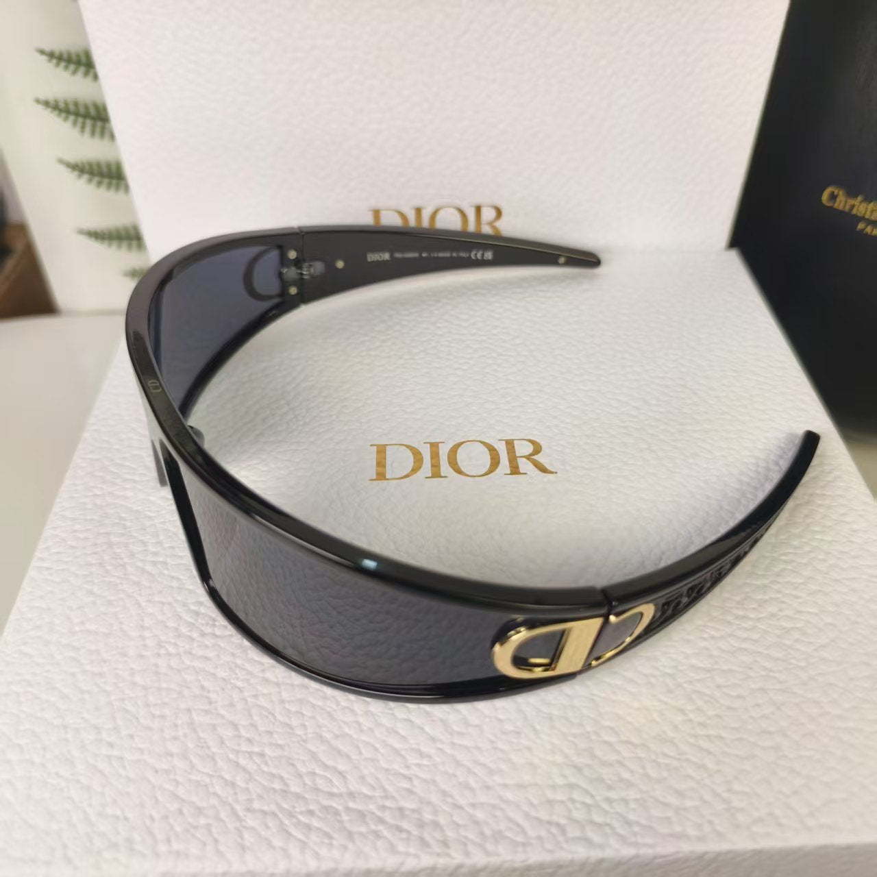 Luxury Large Frame Sunglasses Y-0882