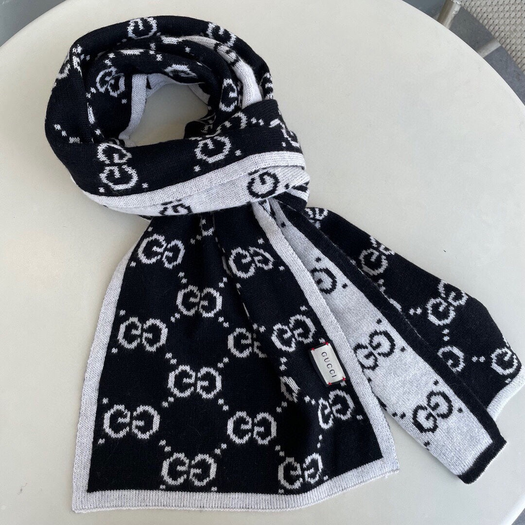 Classic Reversible Jacquard Knit Scarf mysite