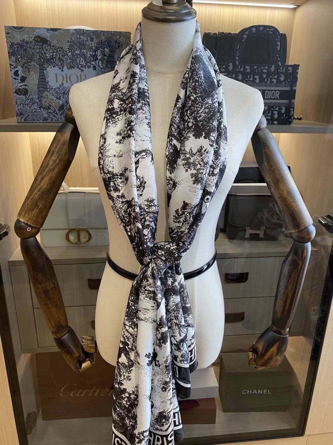 Ink Painting Element Satin Scarf mysite