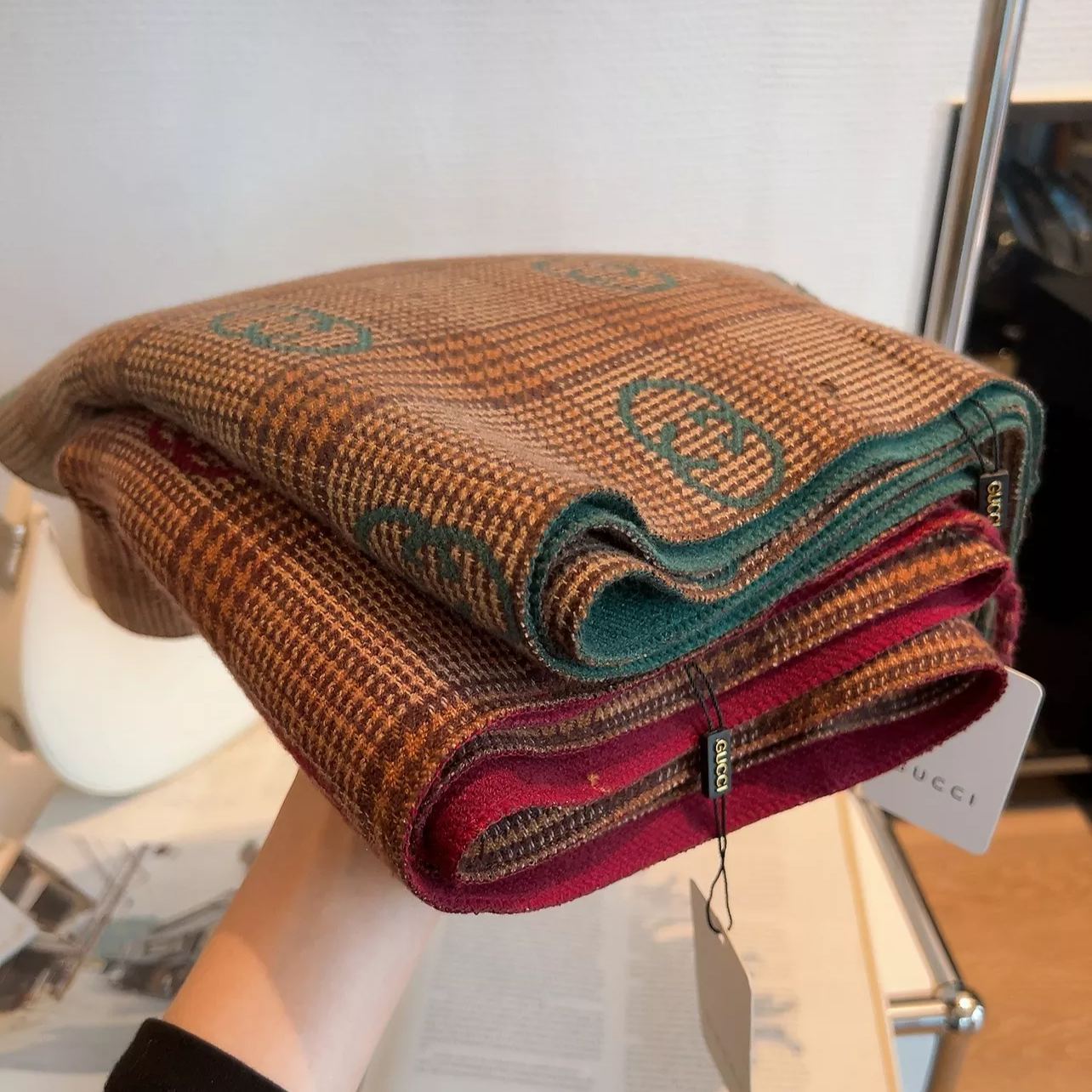 Premium Double-sided Cashmere Fringed Scarf mysite