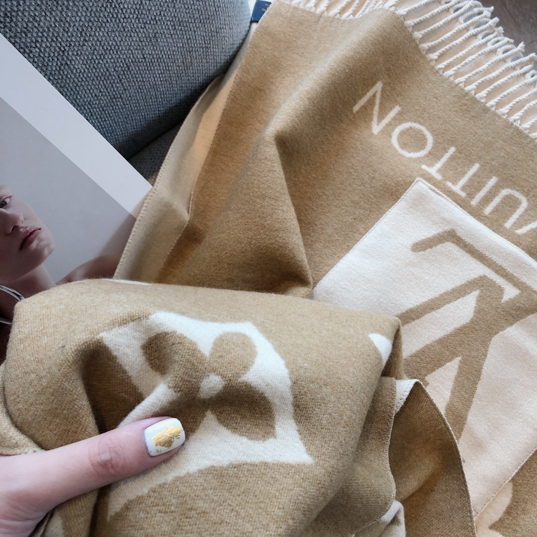 Double-sided Jacquard Pocket Scarf mysite