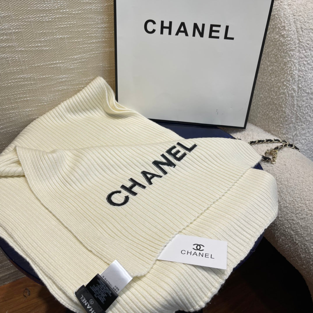 Cashmere Double Embroidered Vertical Knit Scarf mysite