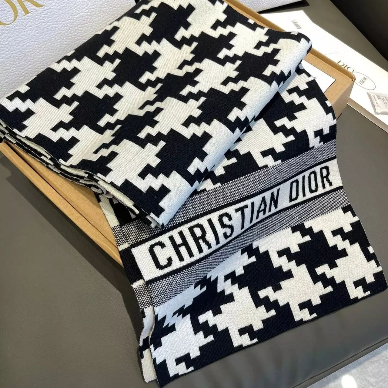 Classic 30 Monogram Knit Scarf in Wool mysite