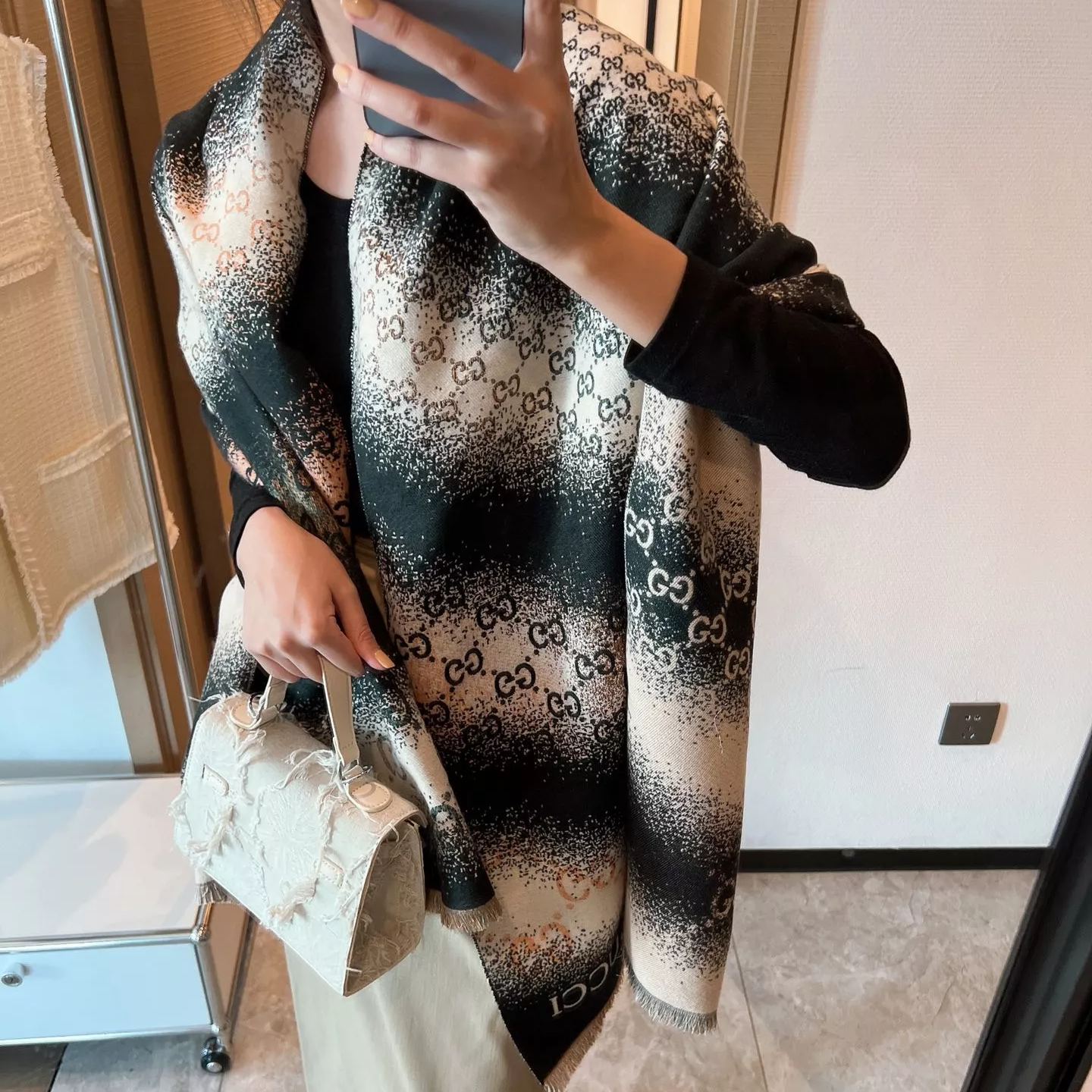 Individuality  Ombre Cashmere Scarf mysite