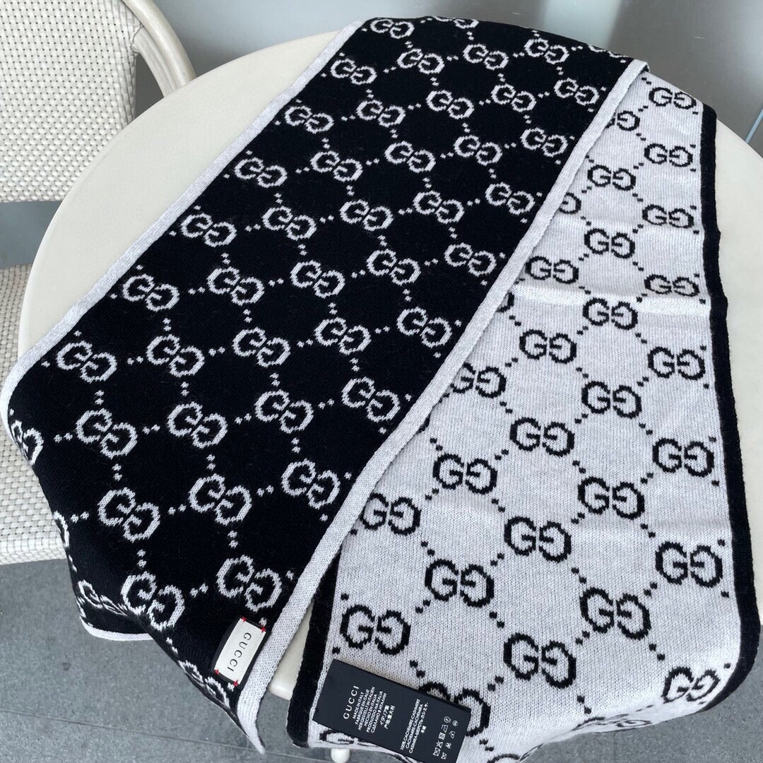 Classic Reversible Jacquard Knit Scarf mysite
