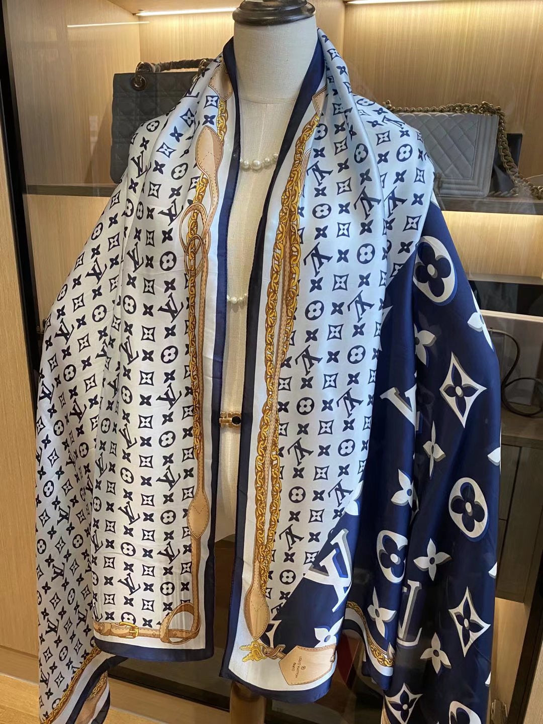 Four-leaf Clover Satin Scarf Shawl mysite