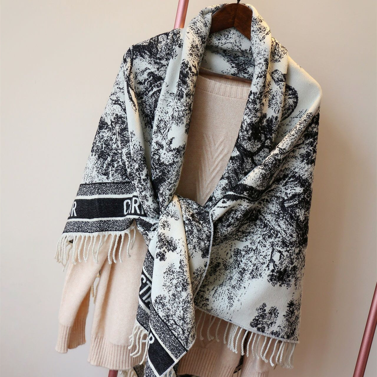 Classic landscape painting pattern scarf mysite
