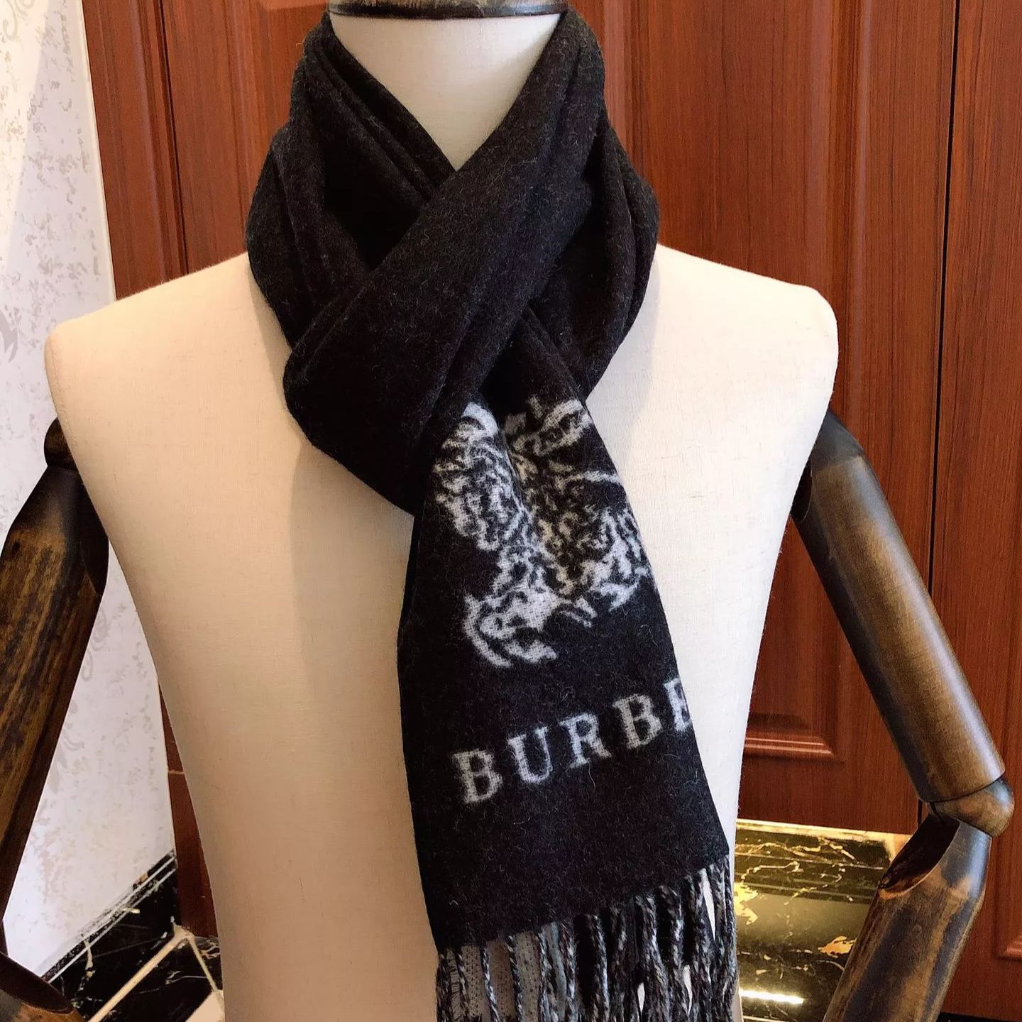 Simple Solid Monogram Fringed Wool Scarf mysite