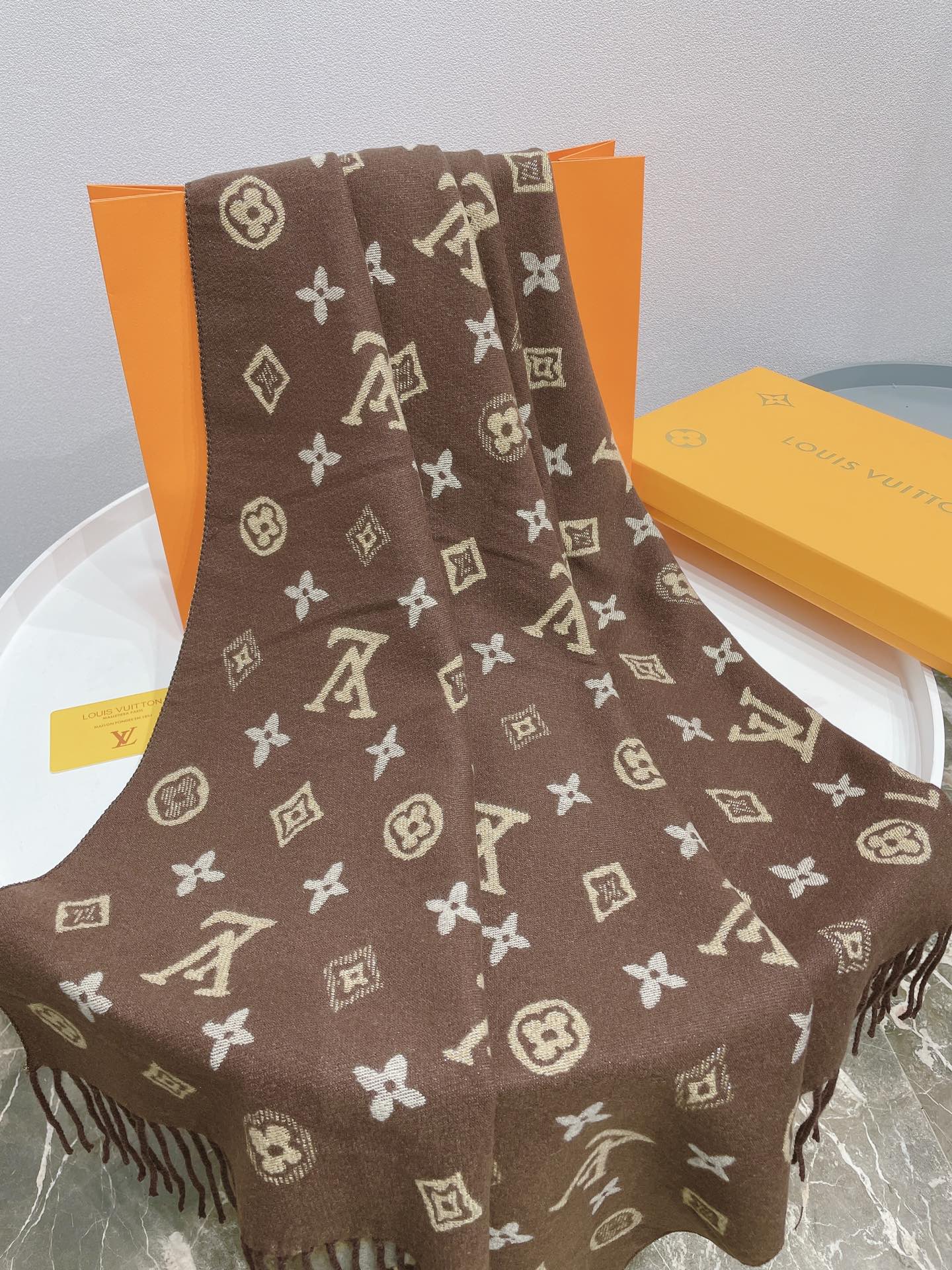 Classic Monogram Warm Fringe Scarf Shawl mysite