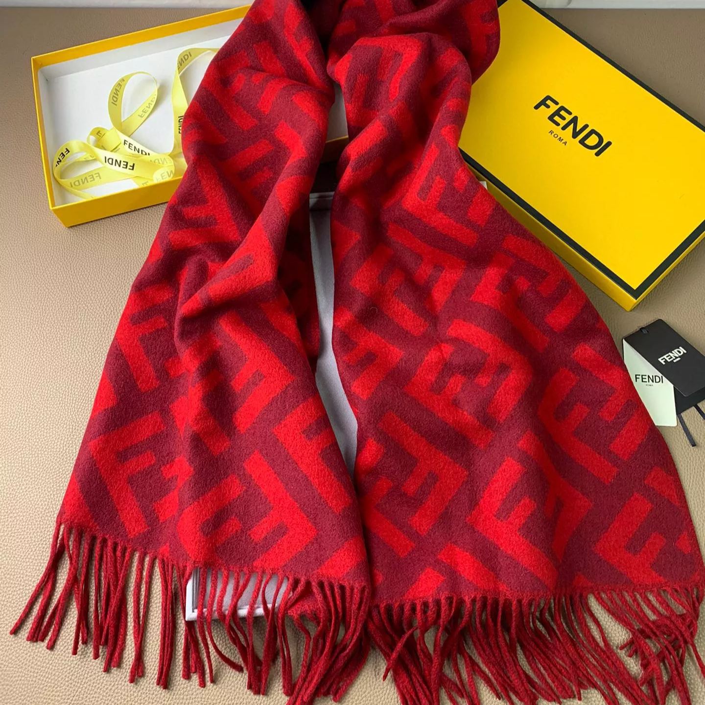 2-Color Classic FF Tassel Scarf mysite