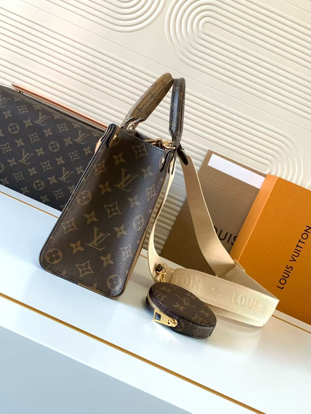 LV OnTheGo PM Brown Monogram and Monogram Reverse Coated Canvas mysite