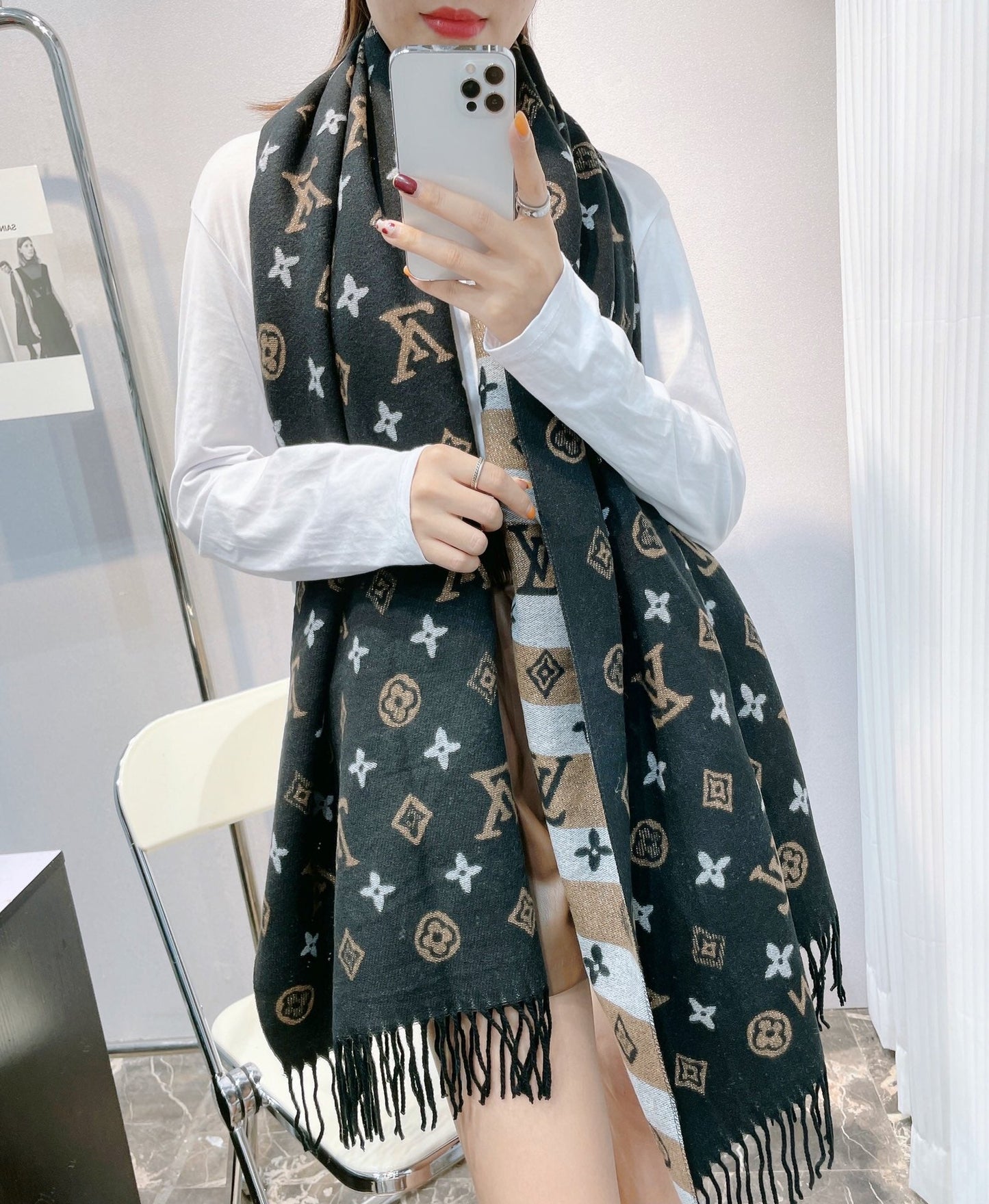 Classic Monogram Warm Fringe Scarf Shawl mysite