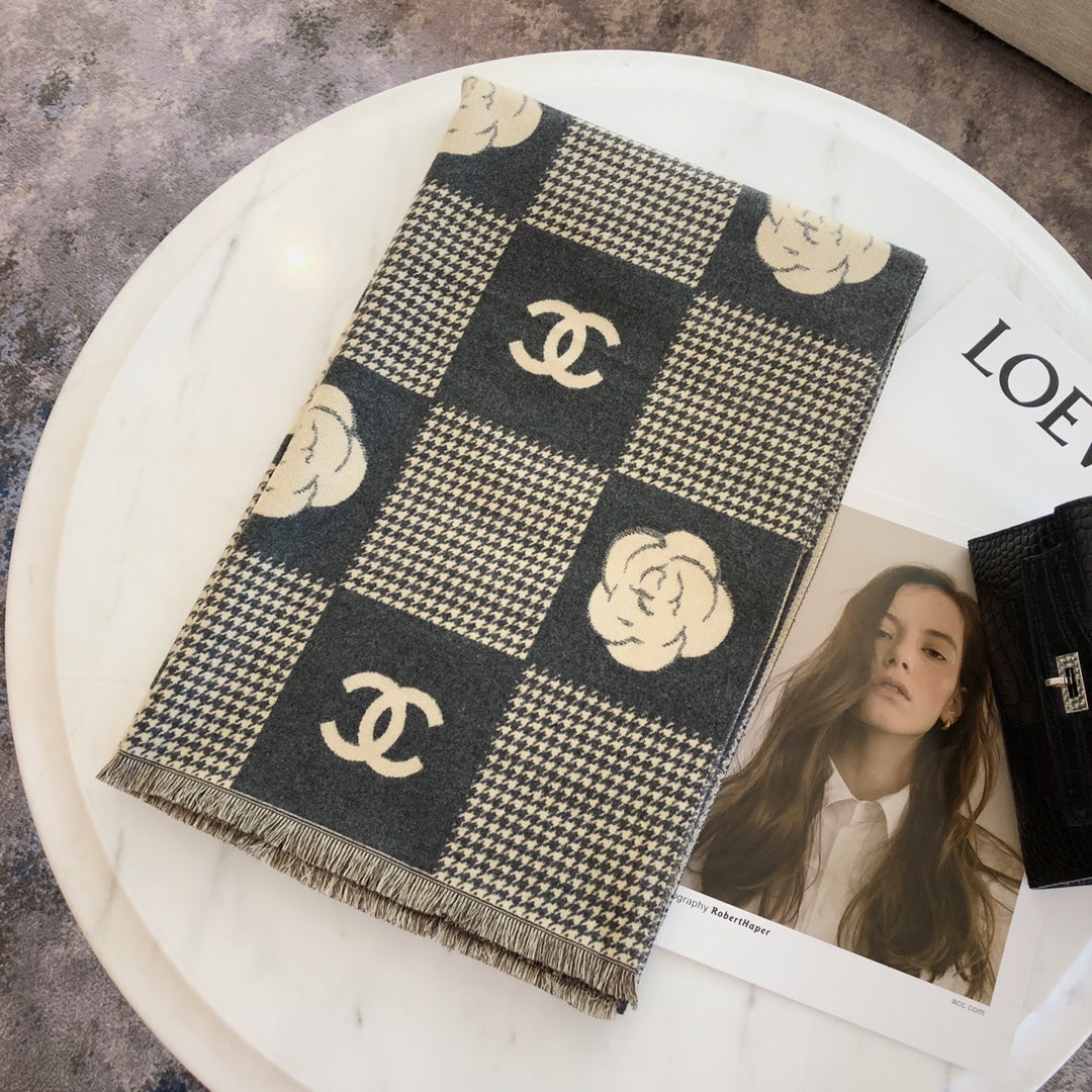 Floral 100% cashmere scarf mysite