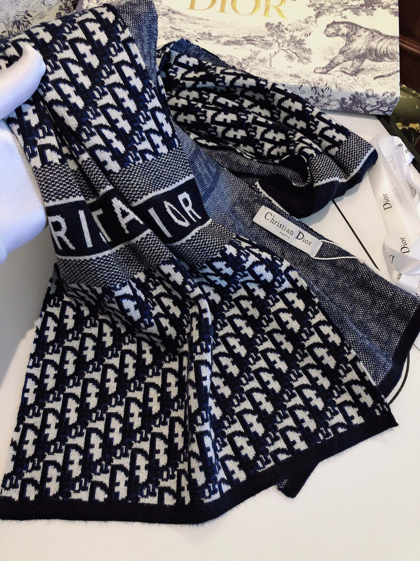 Printed cashmere knit scarf mysite
