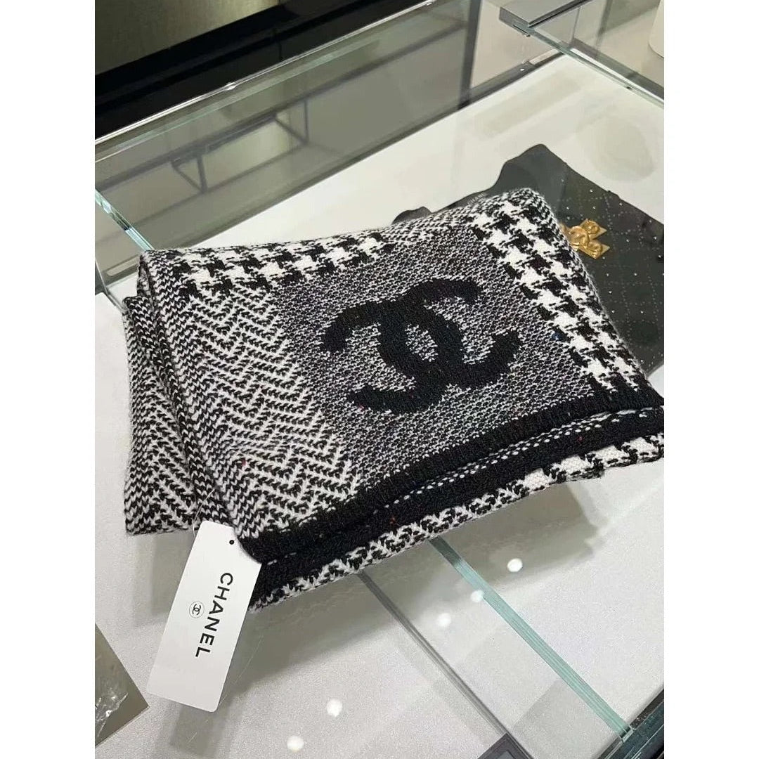 Houndstooth cashmere scarf mysite