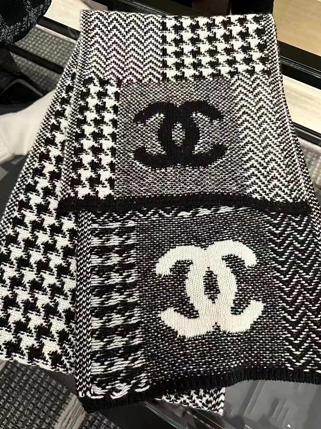 Houndstooth cashmere scarf mysite