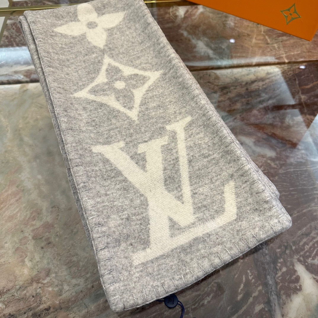 100% Cashmere Scarf mysite