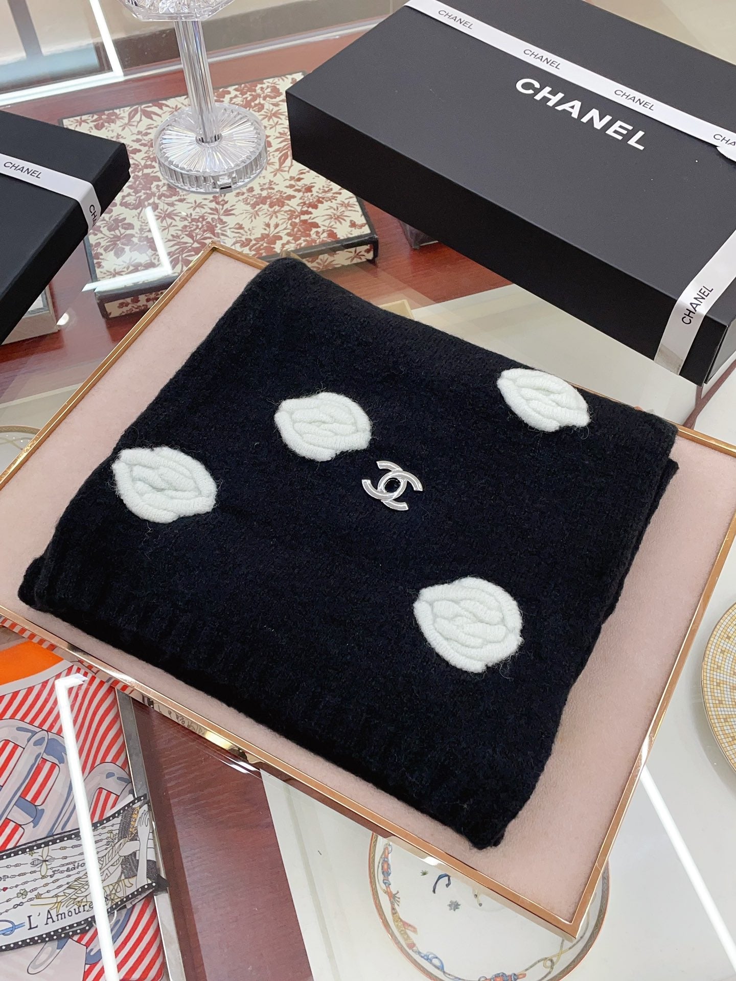 3D camellia scarf with metal buckle mysite