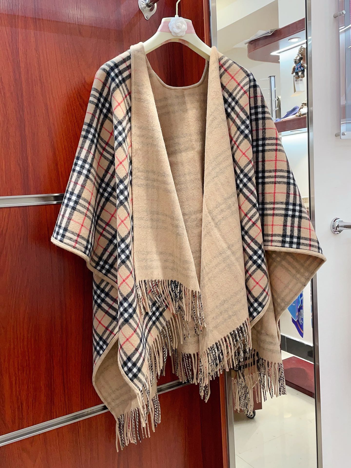Reversible Vintage Plaid Cape mysite