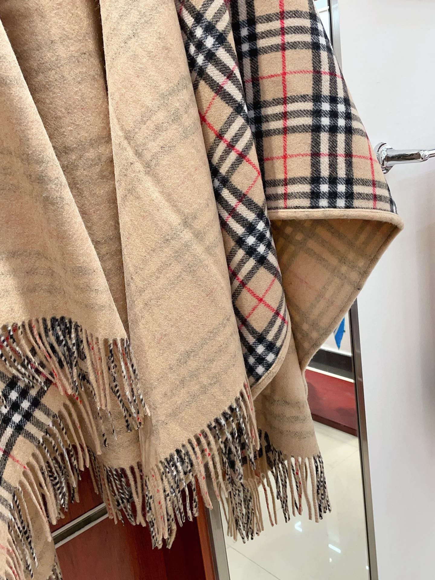 Reversible Vintage Plaid Cape mysite