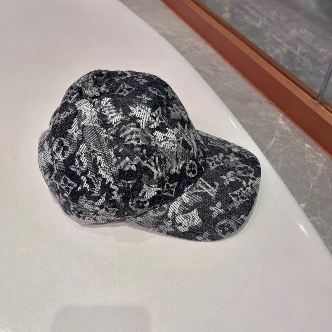 Fashionable new style casual matching clothing duckbill cap baseball cap 18