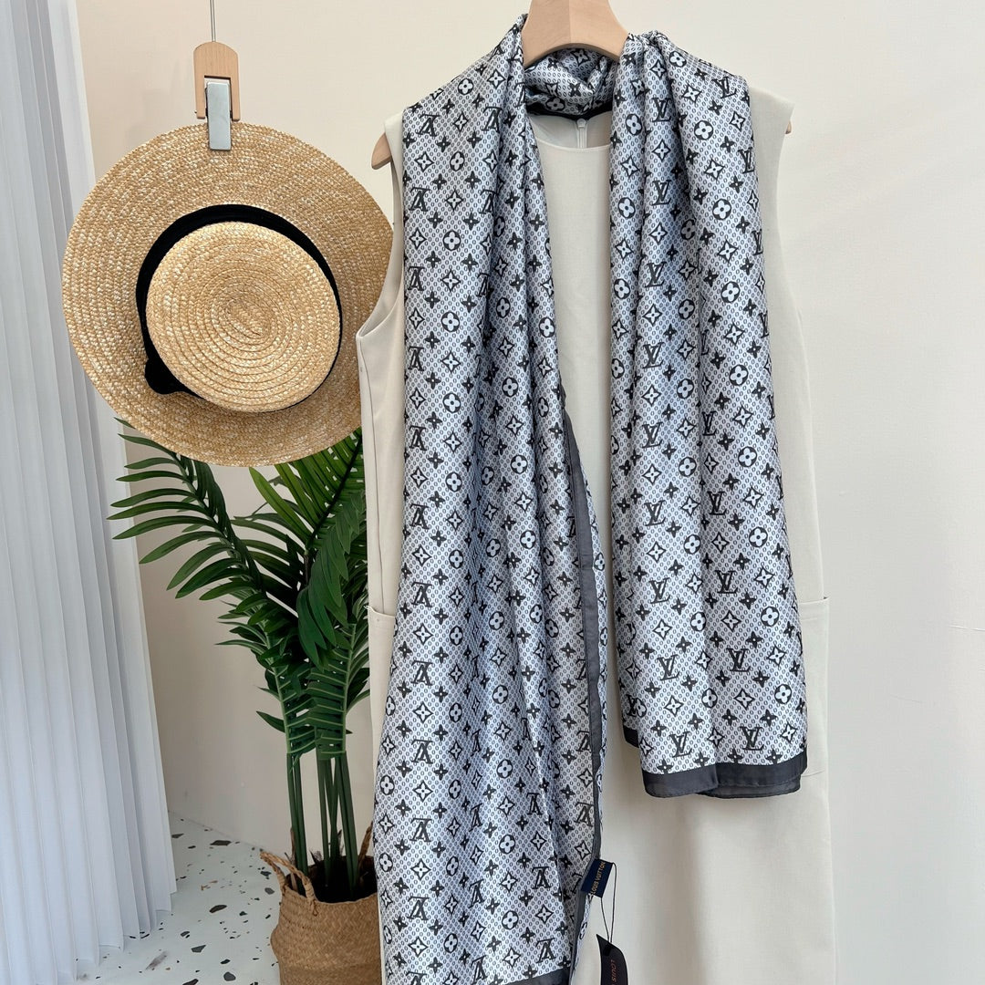 Lightweight silk shawl mysite