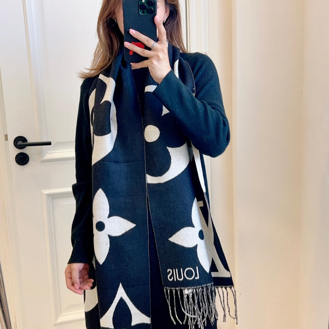 Fashionable tassel 100% cashmere scarf mysite