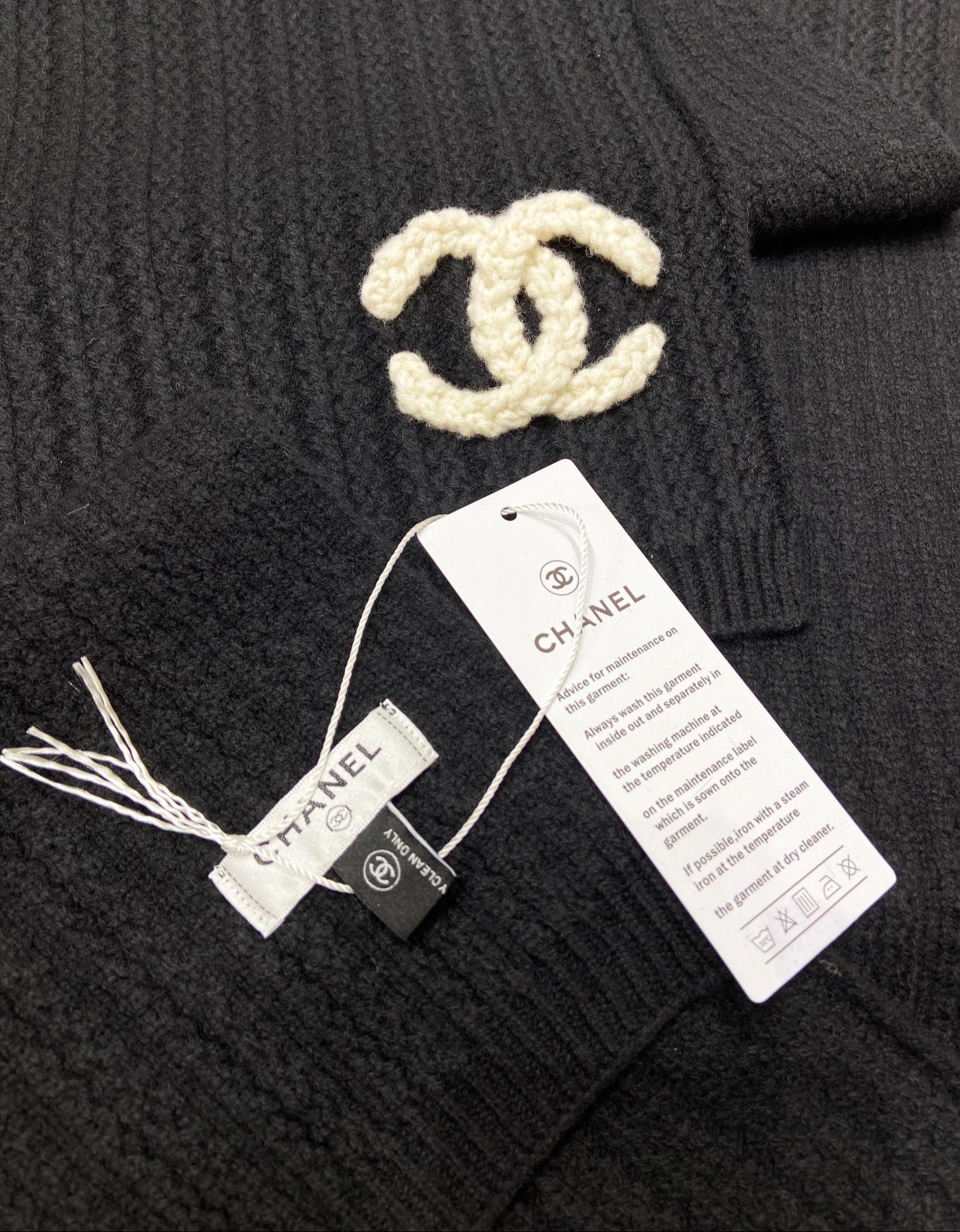 Fashionable diamond jacquard knitted 100% cashmere scarf mysite