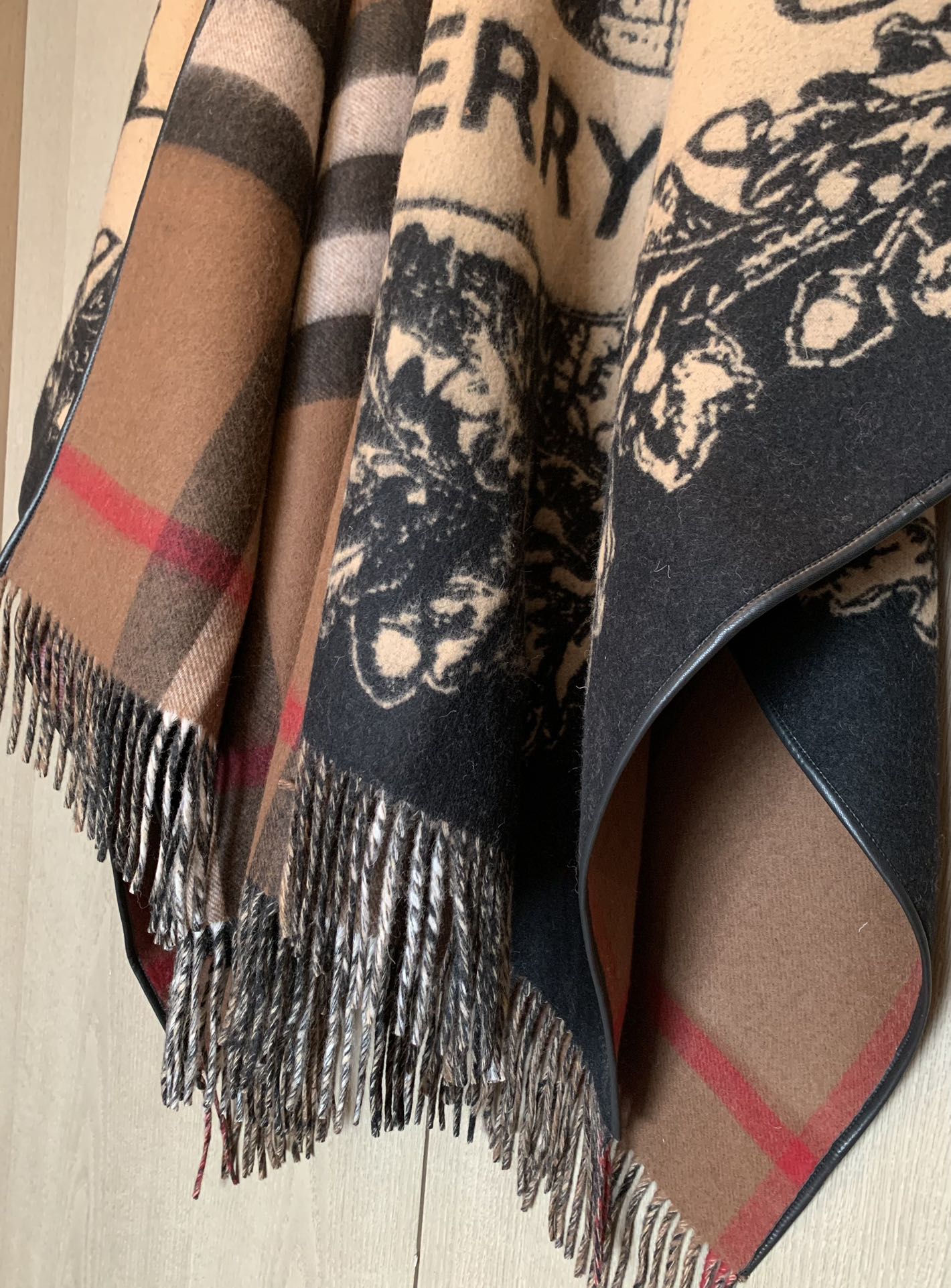 Double-sided Jacquard Cape mysite