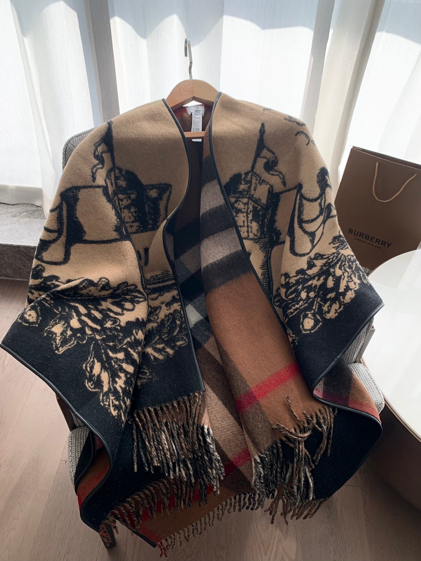 Double-sided Jacquard Cape mysite