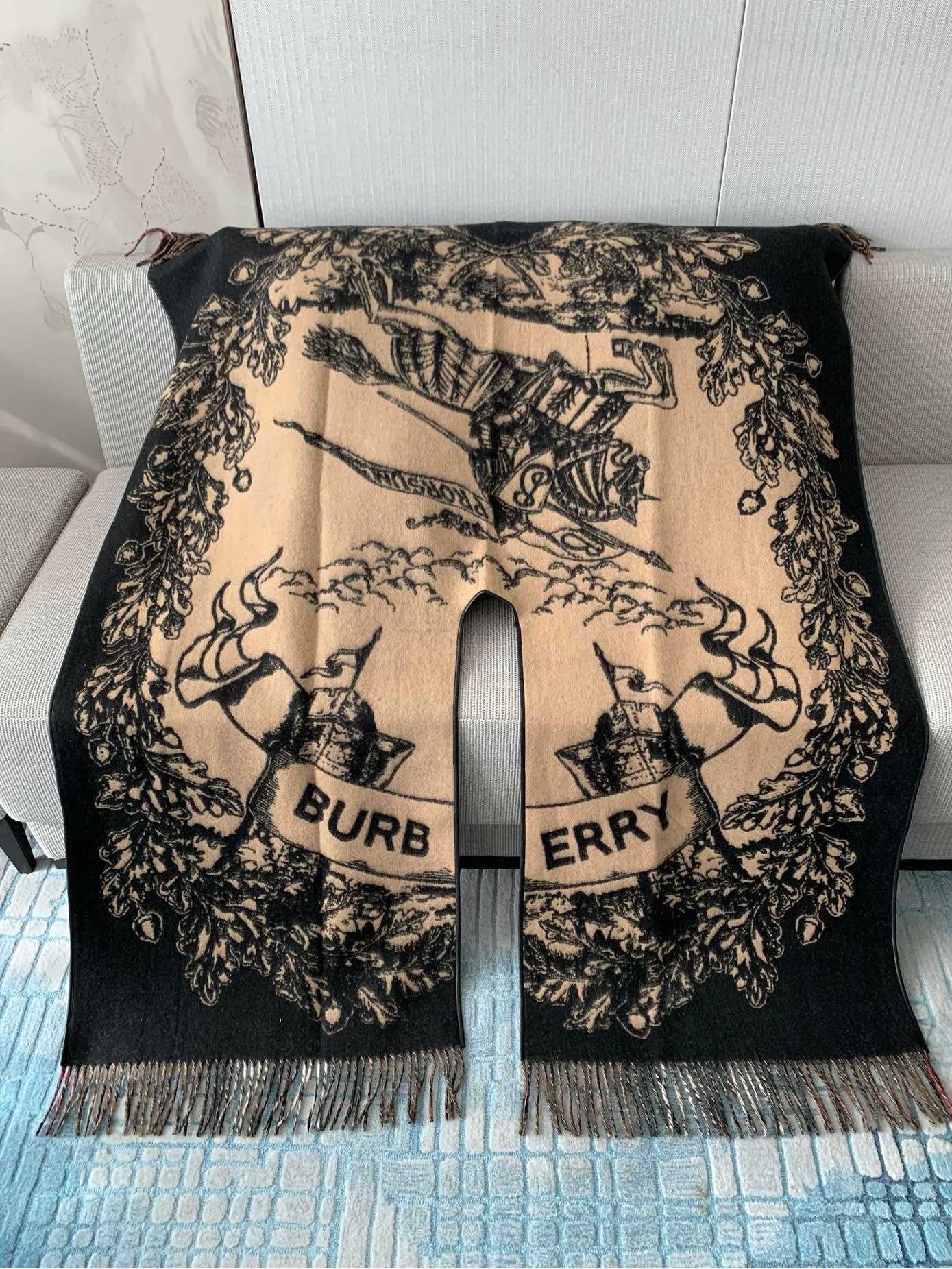 Double-sided Jacquard Cape mysite