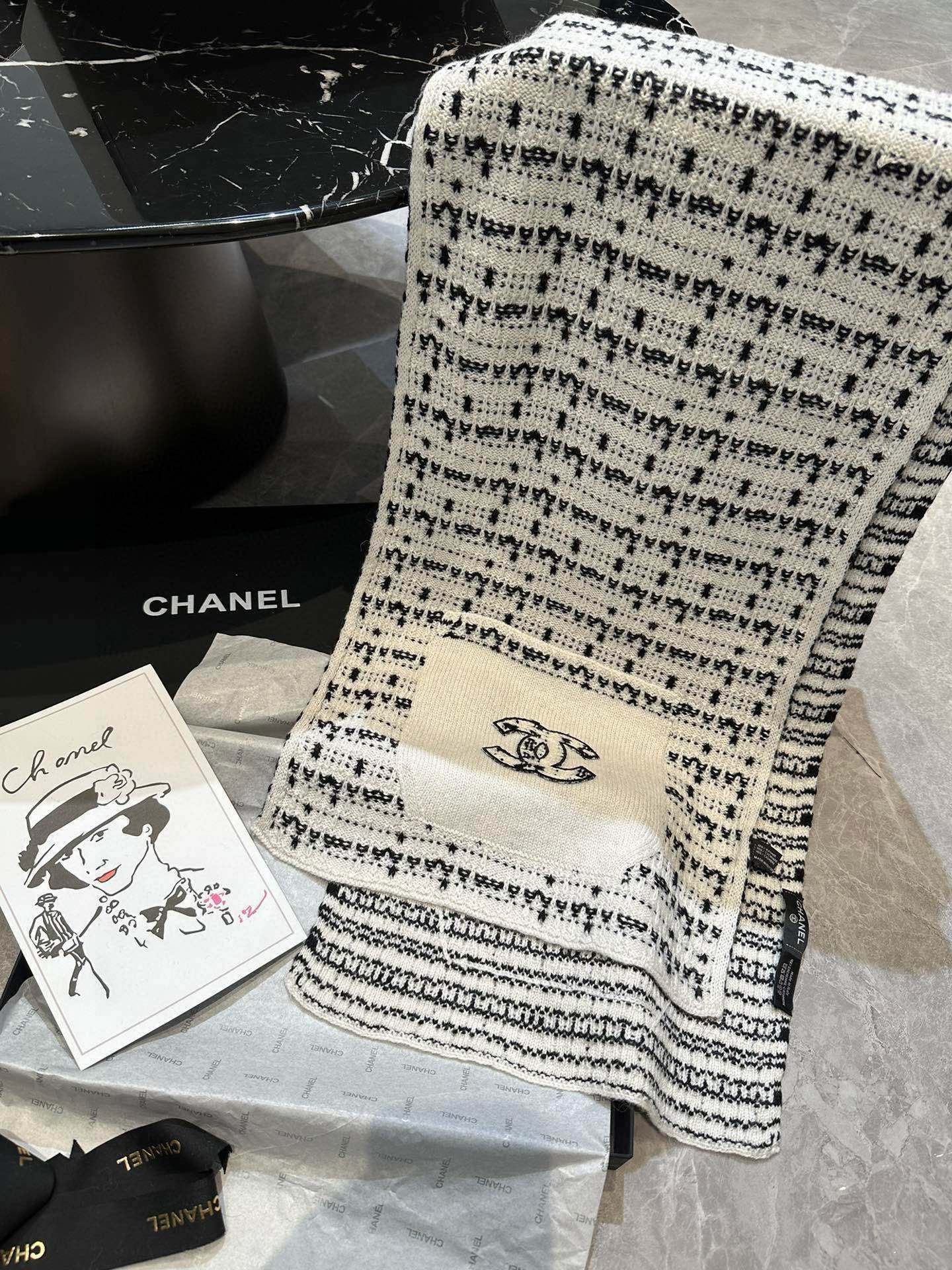 Stylish pocket knit scarf mysite