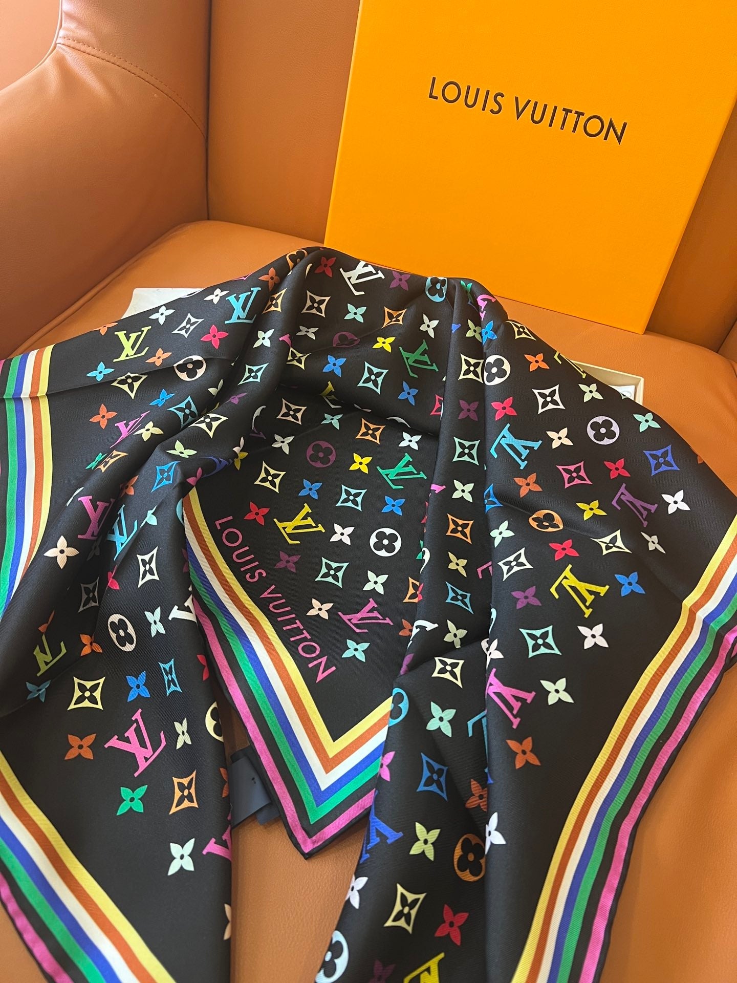 Colorful printed square silk scarf mysite