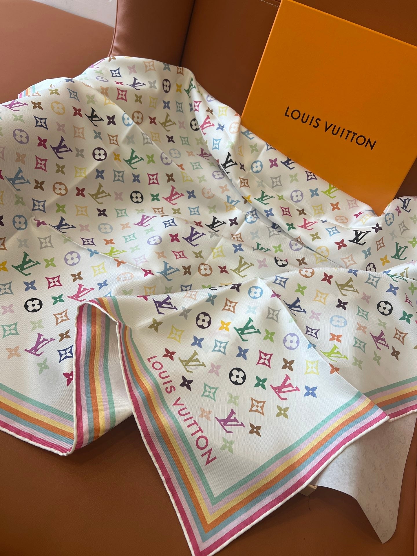 Colorful printed square silk scarf mysite