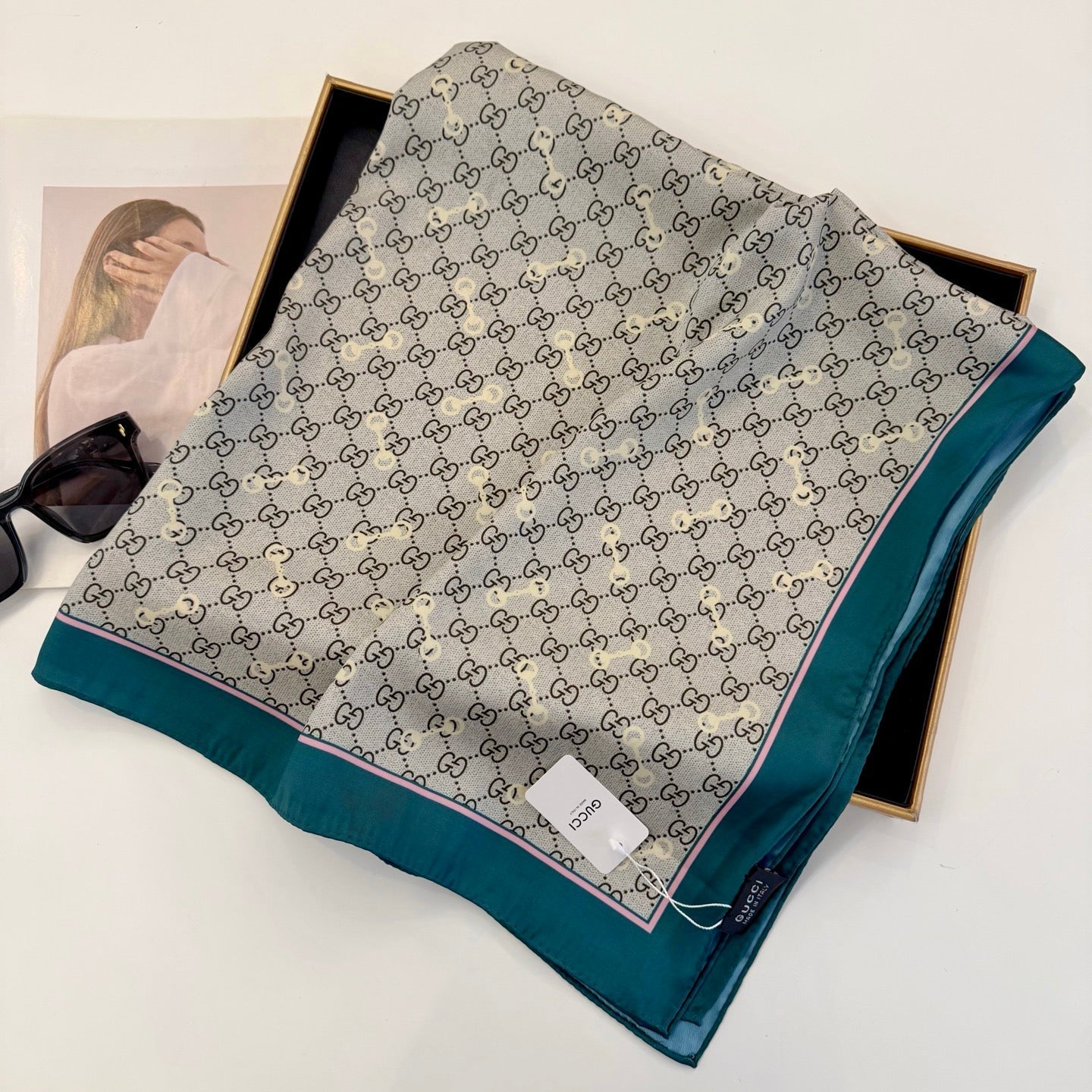 Classic silk printed shawl mysite