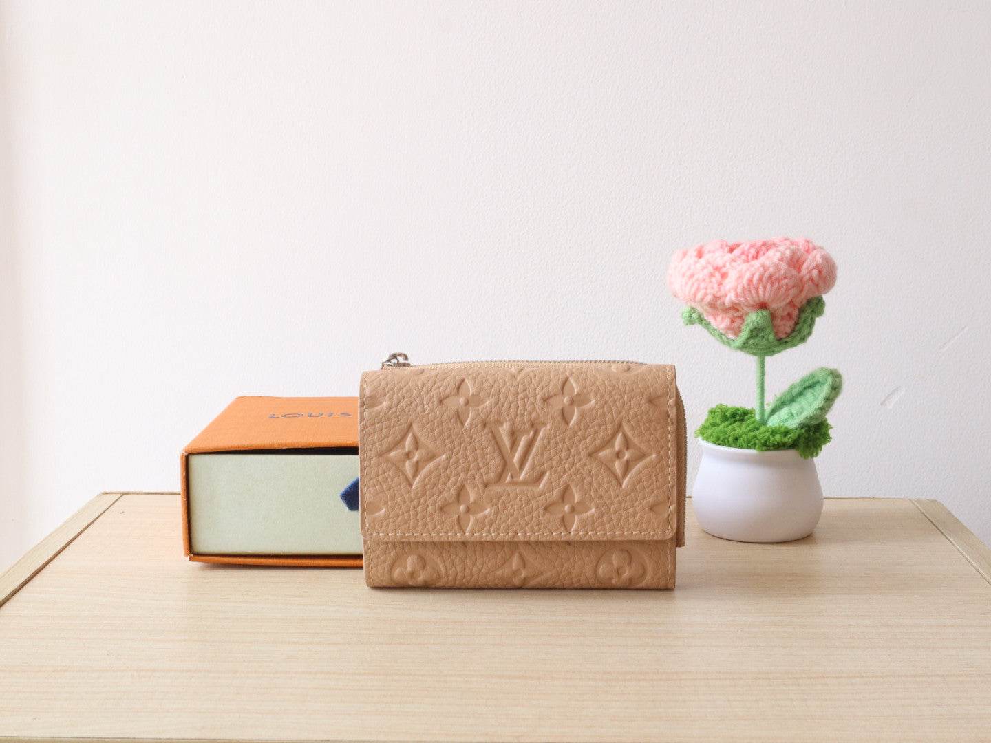 LV Portefeuille Pilot Monogram Grained Taurillon Cowhide mysite