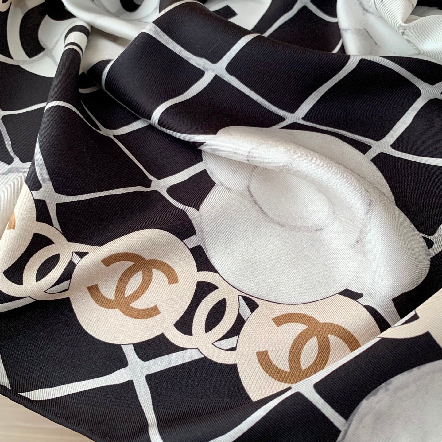 Camellia silk square scarf mysite