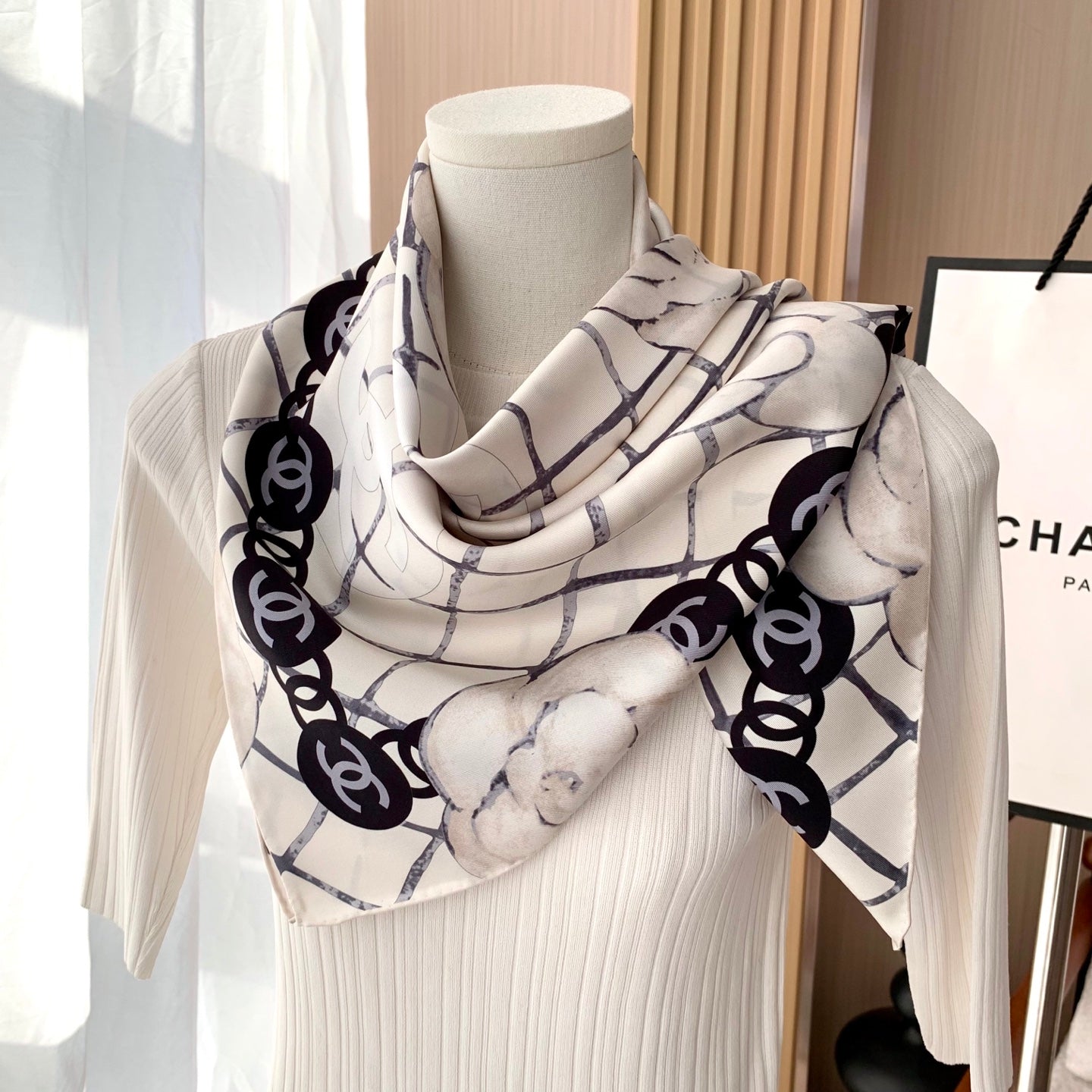 Camellia silk square scarf mysite