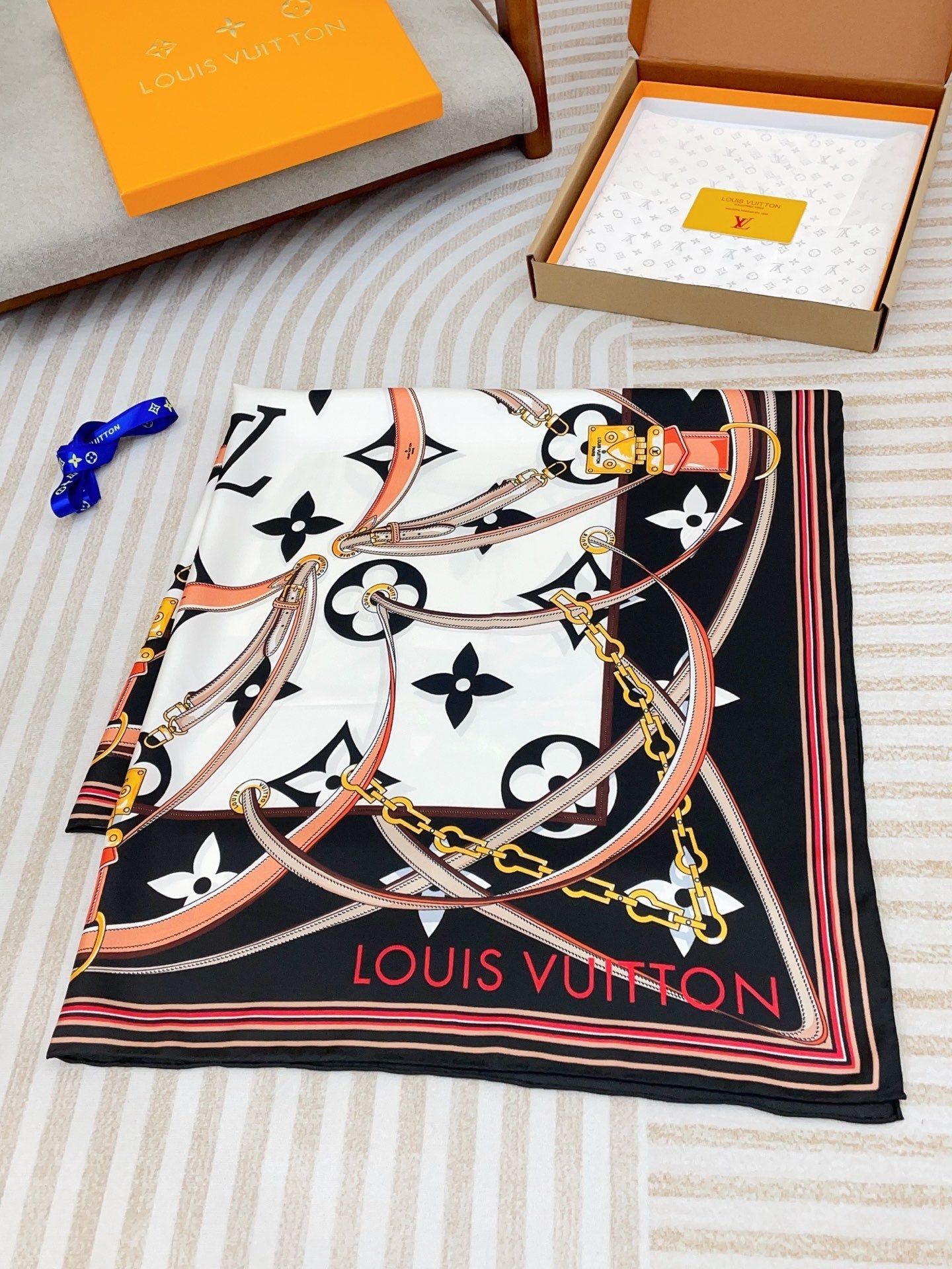 Modern Stylish Printed Square Silk Scarf mysite