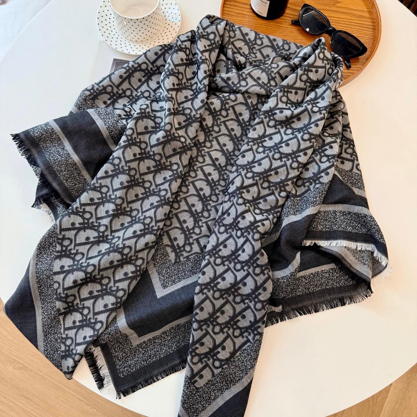 Fashion cashmere scarf square shawl mysite
