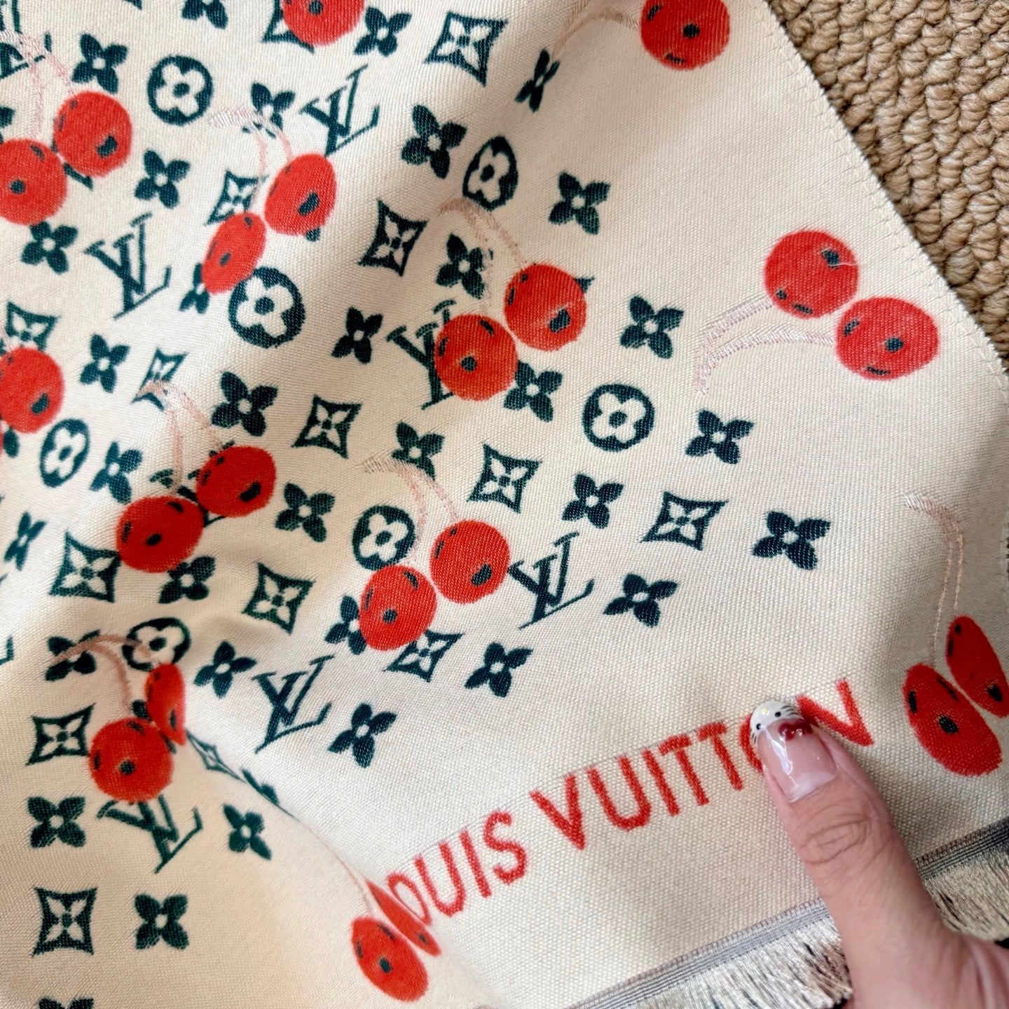 Soft cashmere cherry scarf mysite