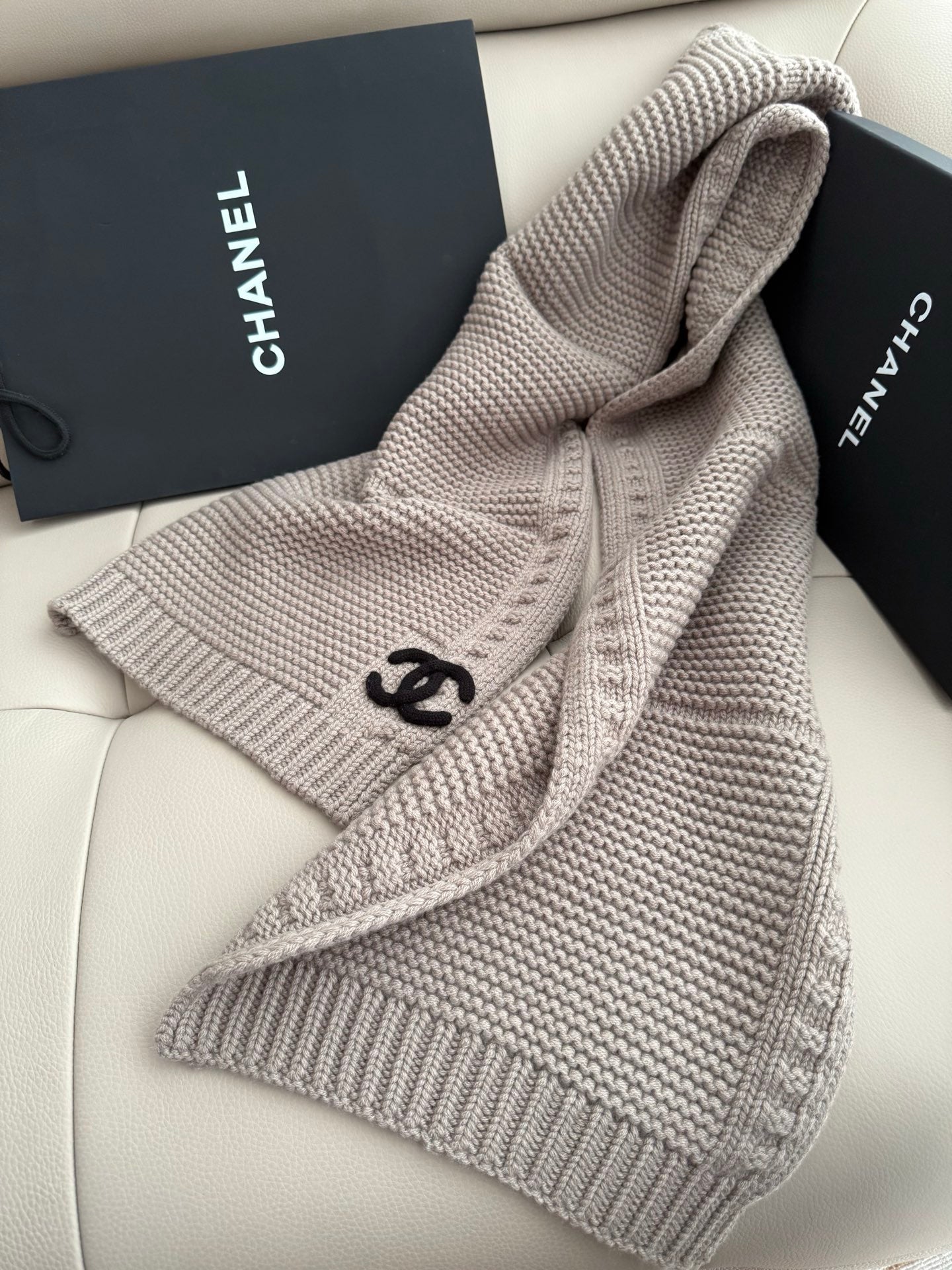 Simple stylish knitted cashmere scarf mysite