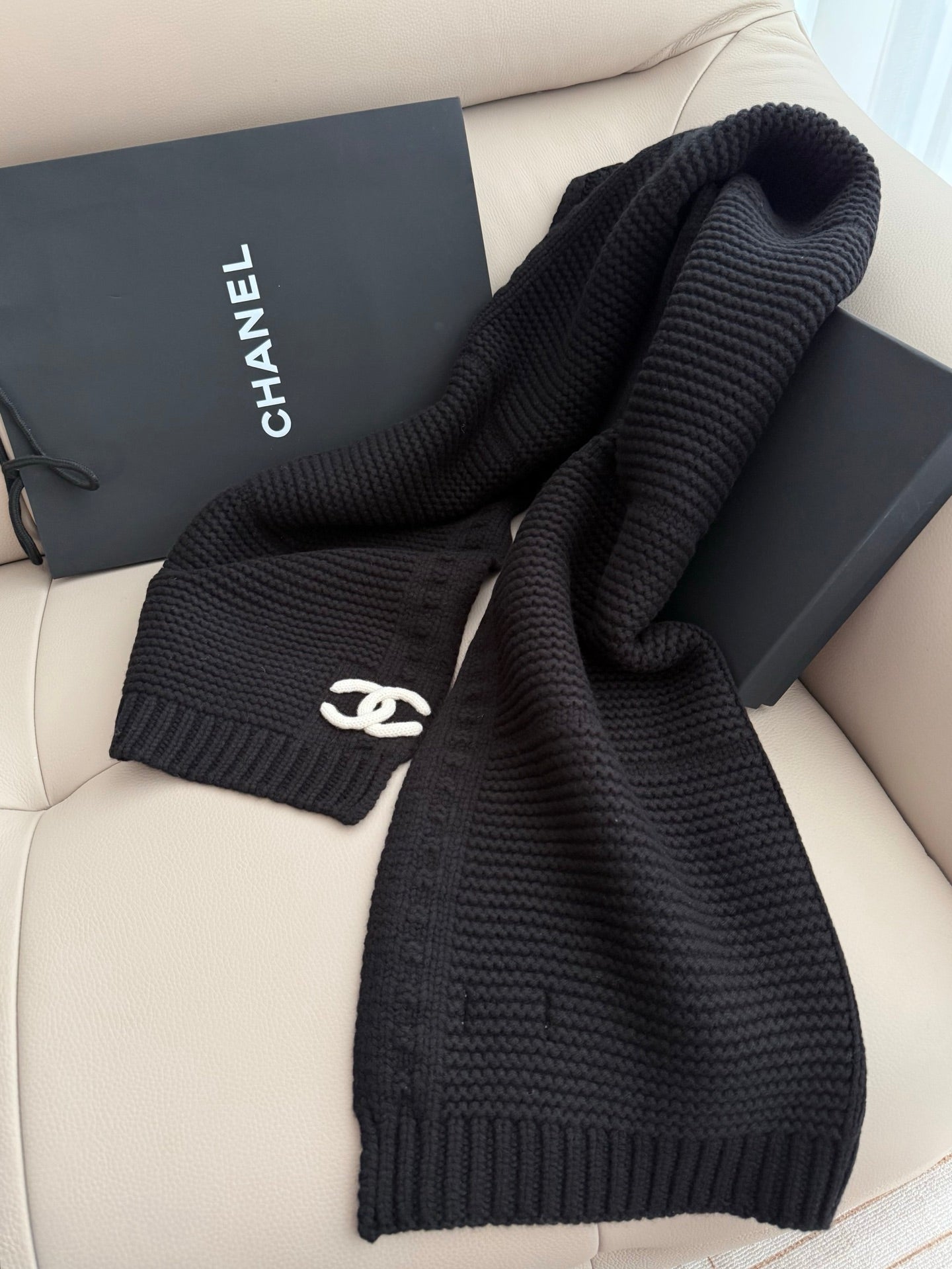 Simple stylish knitted cashmere scarf mysite
