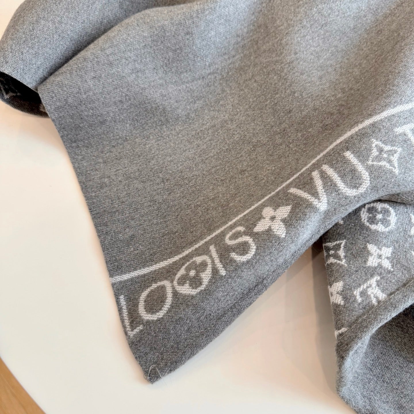 Cashmere Embossed Cape mysite