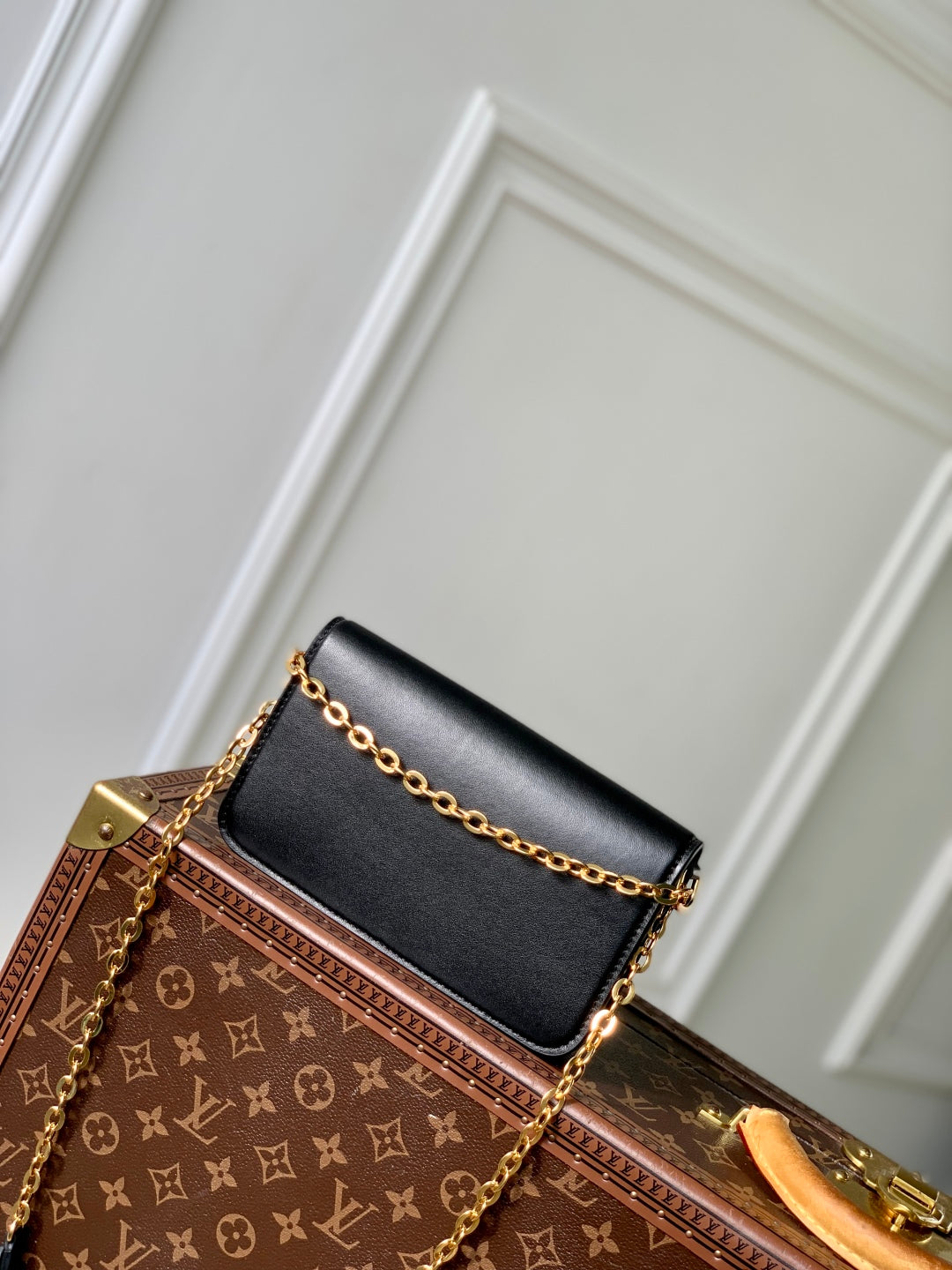 Wallet On Chain LV Bloom 20cm Black Calfskin 250365 mysite
