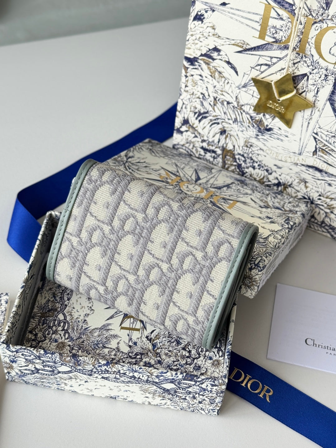 CD 30 Montaigne Glycine Wallet 11cm Grayish Jacquard