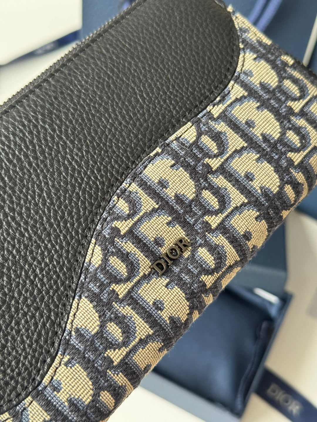 CD Saddle Long Zipped Wallet Black Beige Grain Cowhide & Jacquard mysite