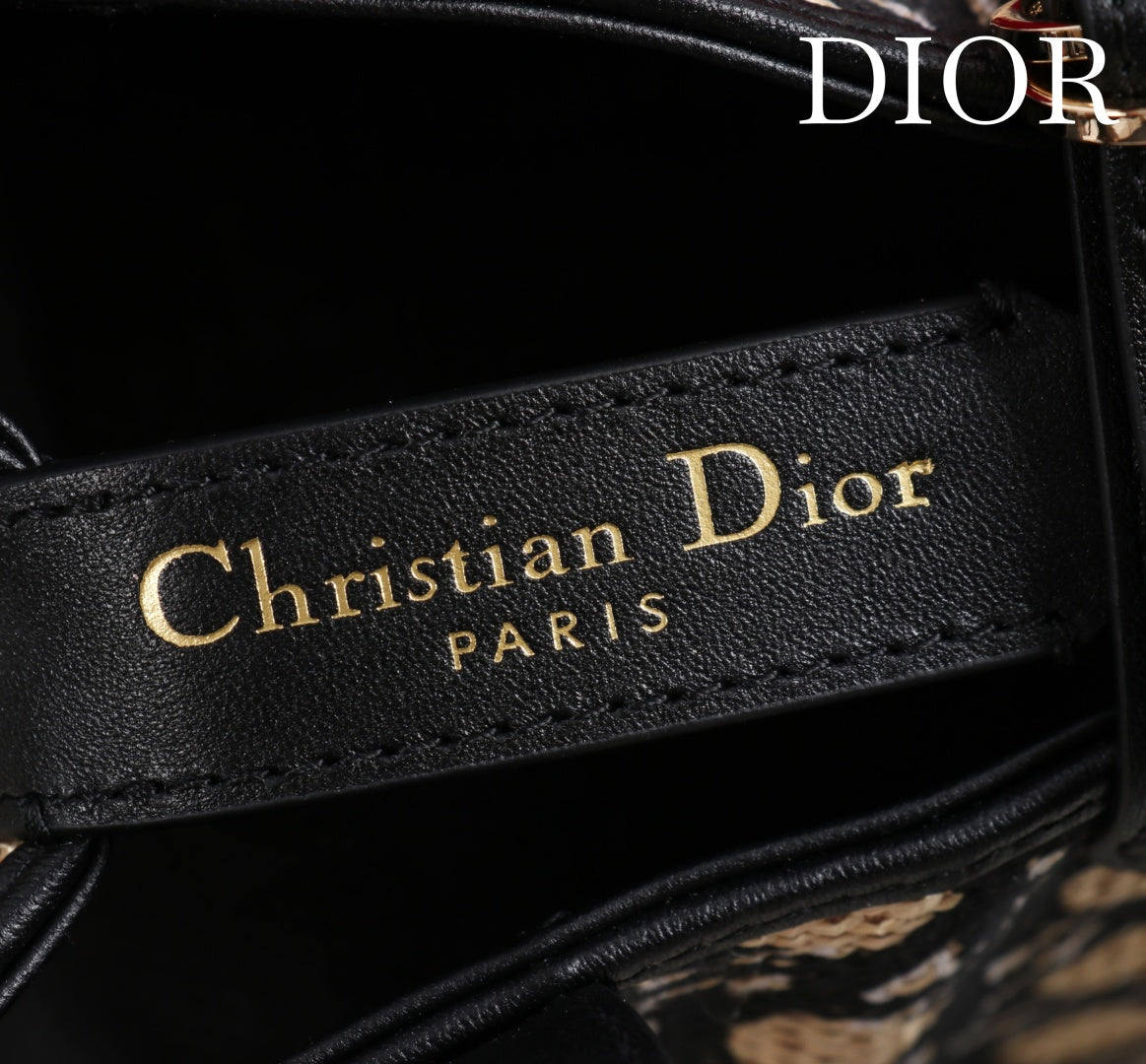 CD Toujours Vertical Small Bag 19Diamond Black Beige Leather mysite