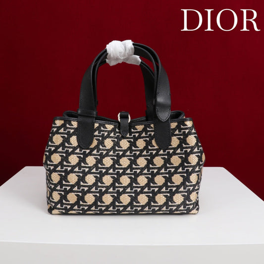 CD Toujours Small Bag 23 Diamond Black Beige Leather 280283 mysite