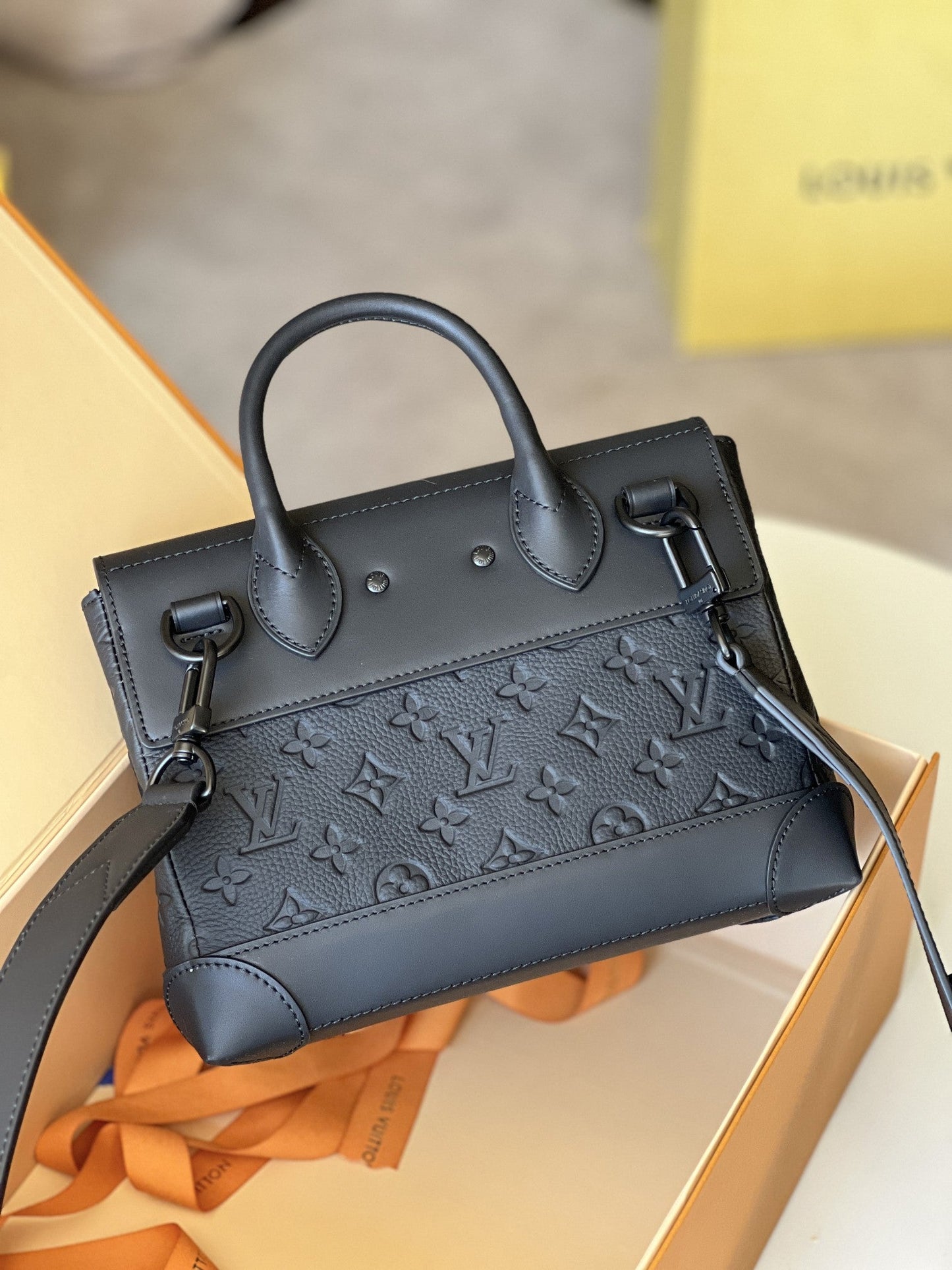 LV Steamer PM Bag 25cm Black Taurillon Monogram Leather mysite